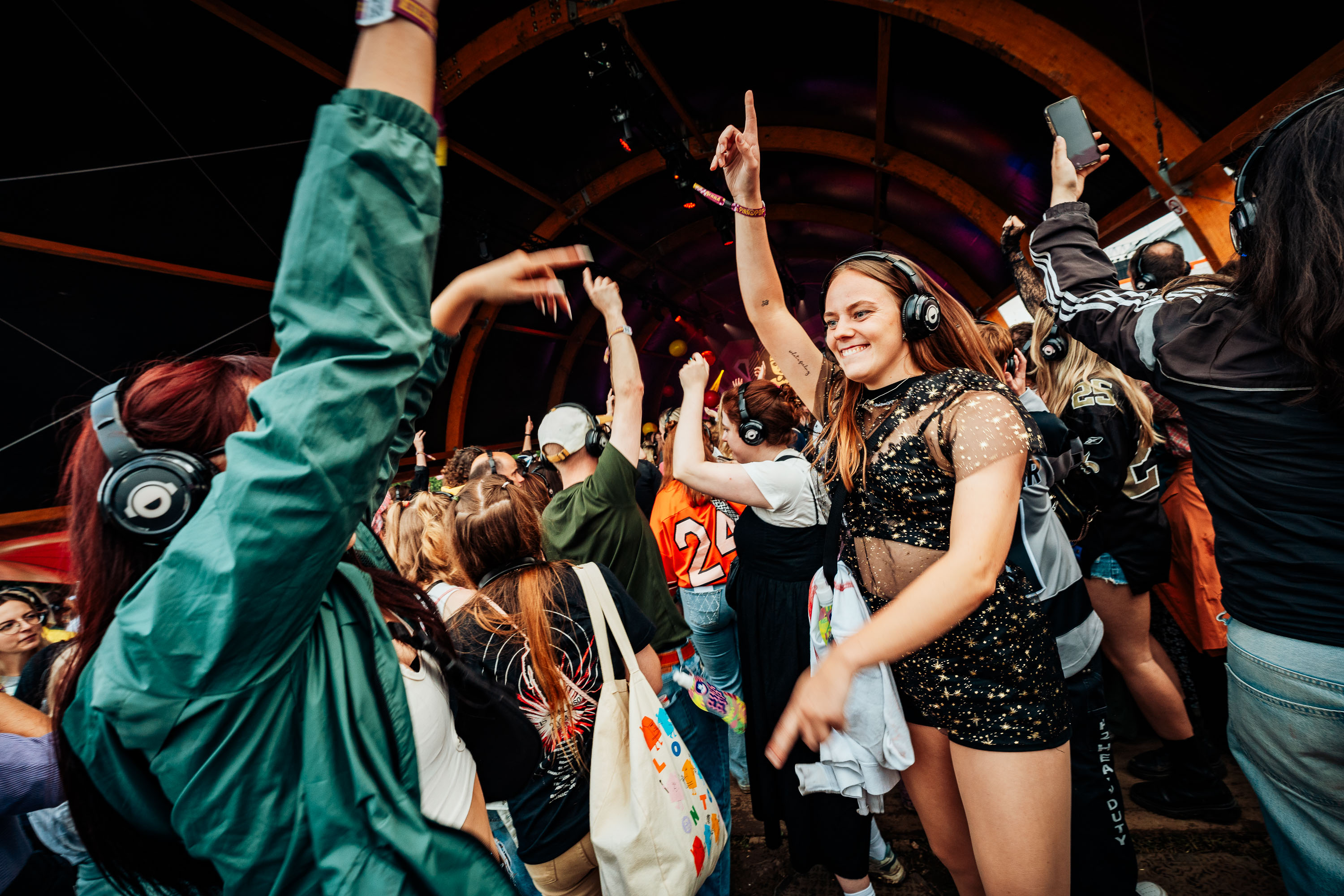 Pinkpop 2026 drie dagen lang overal te volgen via NPO