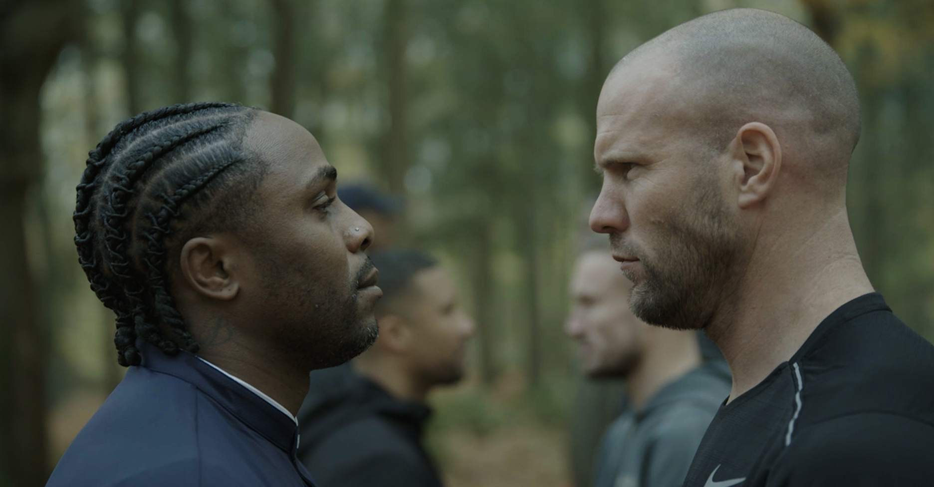 Voetbalprofs doorbreken taboe met ‘Echte Mannen Huilen Niet’