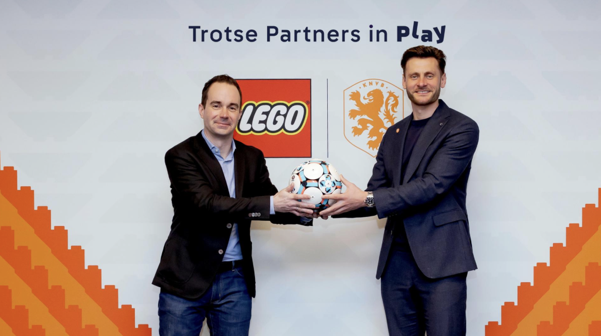 Eén miljoen gratis blokjes: LEGO en KNVB trappen samenwerking af met WK-activatie