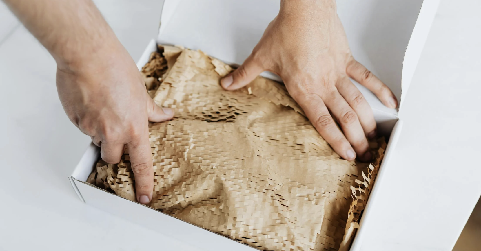 Waarom een simpele koffiebeker ineens een brandingtool wordt