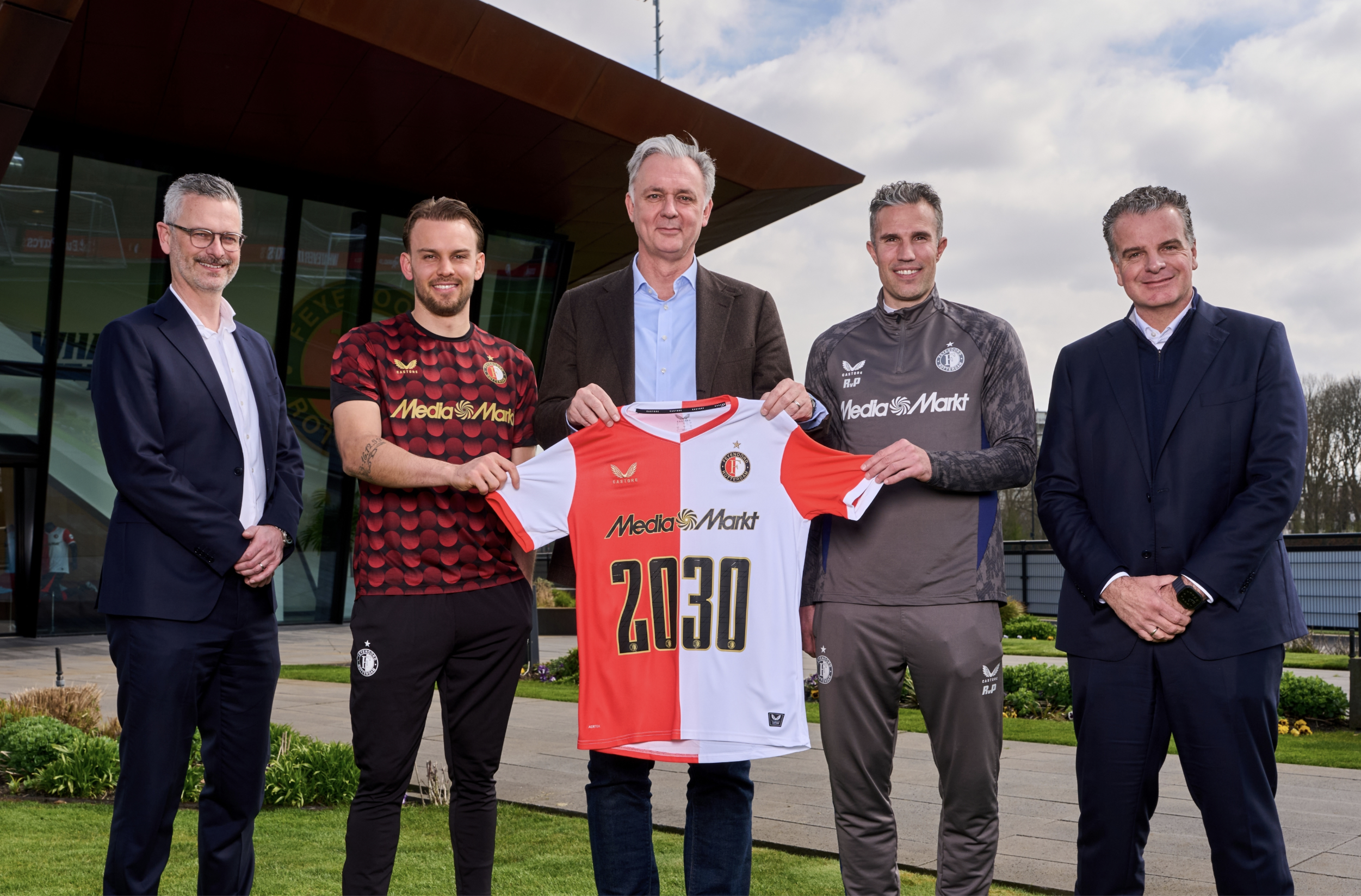 MediaMarkt en Feyenoord verlengen partnership tot 2030