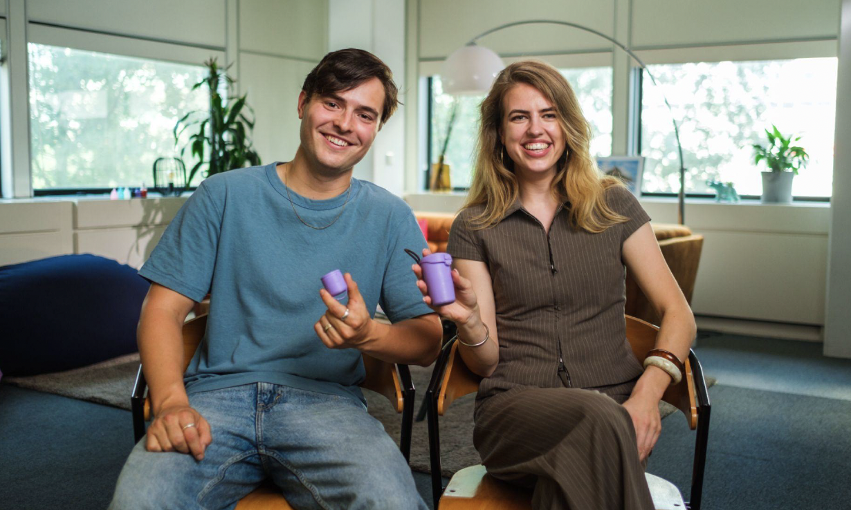 Oud-TU Delft-studenten lanceren menstruatiecupspoeler