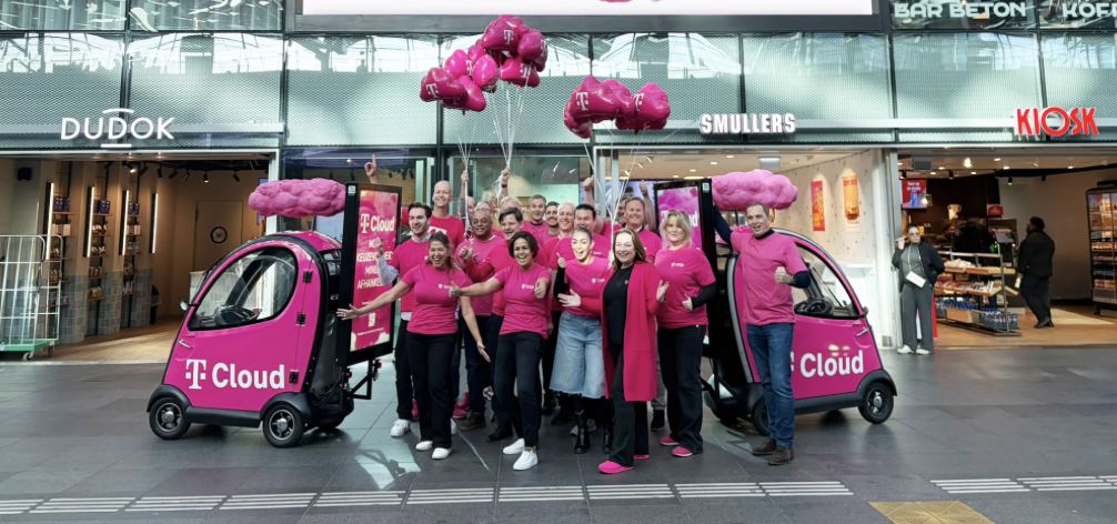 Hyperlokale campagne T-Systems: Magenta keert terug in het straatbeeld van Den Haag