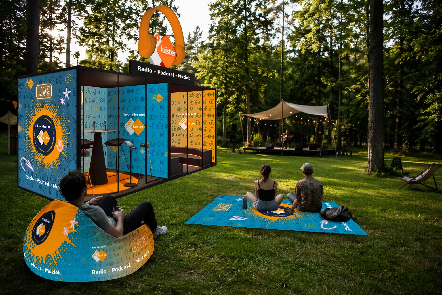 NPO Luister brengt podcast-opnamestudio en bezoekersactivatie naar Lowlands