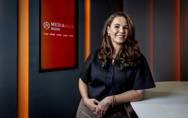 Coco Hermans tijdelijk aan het roer bij 100% NL