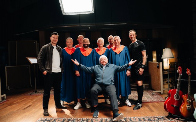 Snickers maakt van VAR-ergernis een Bassie en Adriaan-hit
