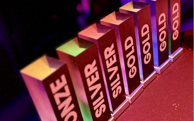 TEAM LEWIS valt 7 keer in de prijzen bij Europese Corporate Content Awards 2026