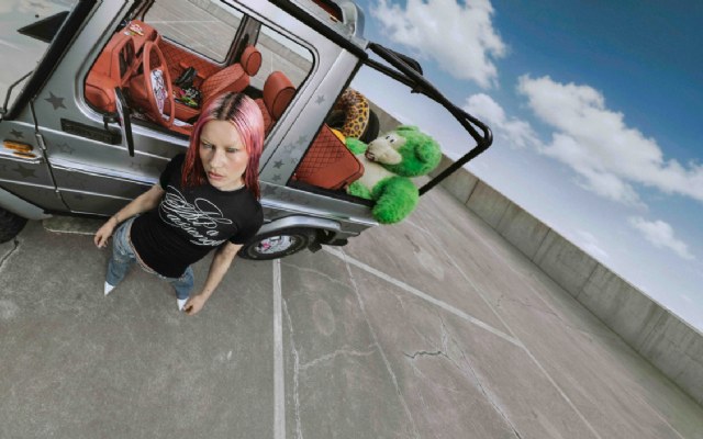 Deutsche Telekom roept in Not A Passenger campagne Gen Z op eigen identiteit terug te winnen