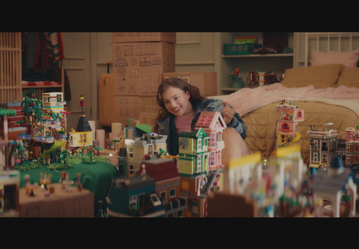 Lego onthult trailer van eerste live action film