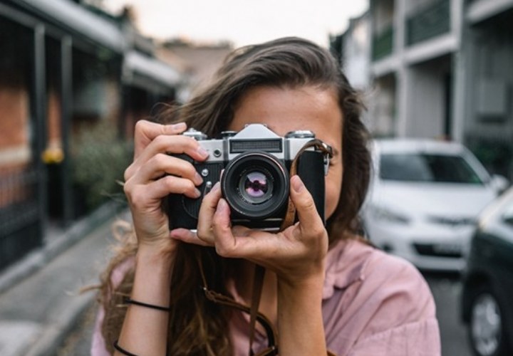 Analoge fotografie populair: ‘Consumenten zoeken beleving, niet alleen perfectie’