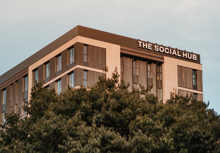 The Social Hub behoudt status na aanscherpen B-Corp normen